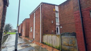 69, Tanfields, Skelmersdale WN8 8NS
