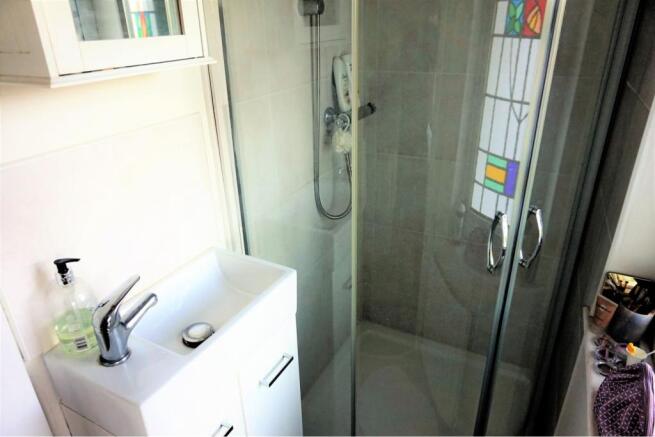 Master En-suite