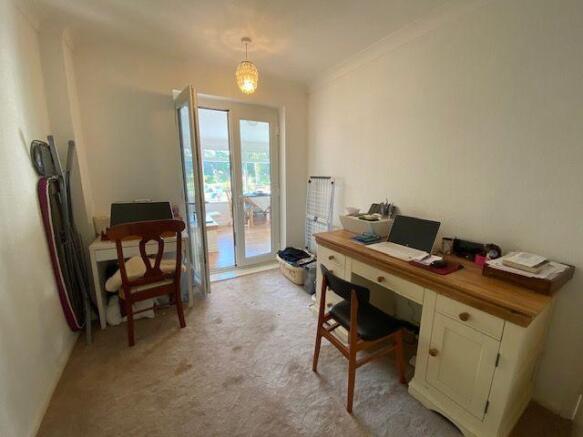 Photo 10