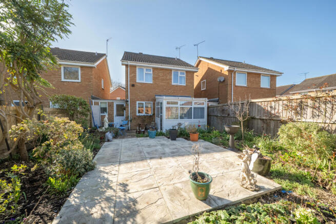 6, Ashburnham Close, Freshbrook, Swindon, SN5 8RA photo 4