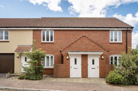 Tawny Close, Bishops Cleeve, Cheltenham