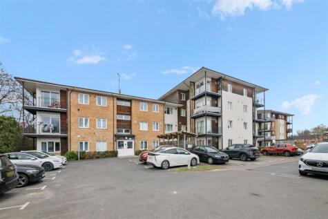 Bennett Close, Hounslow