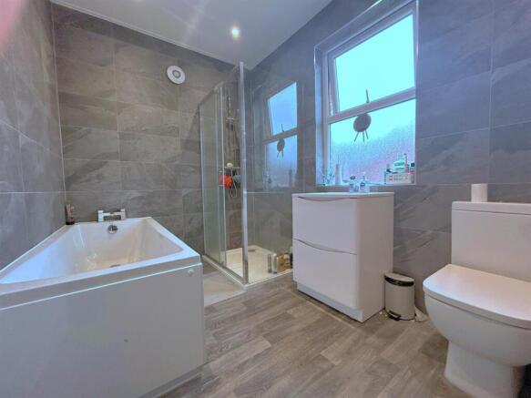 13 Warton Terrace (1).jpg