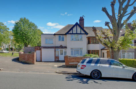 Melville Avenue, Greenford, Middlesex, UB6