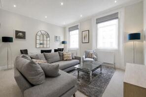 Flat 20, Chalfont Court, Baker Street, London NW1 5RS