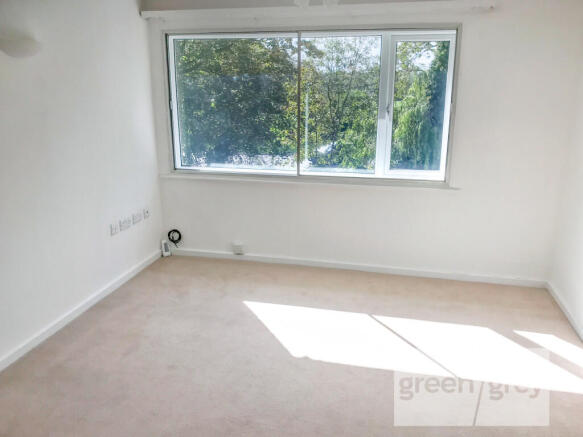 Lawnsdale Close, Coleshill, B46 1BS photo 4