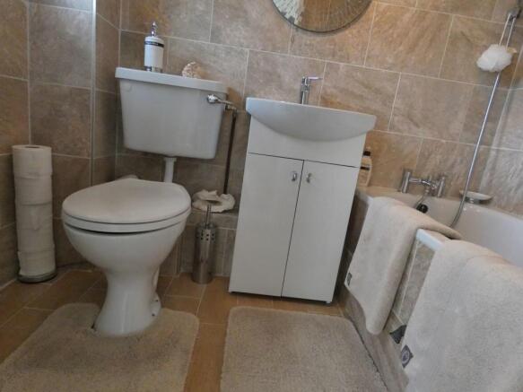 Photo 10