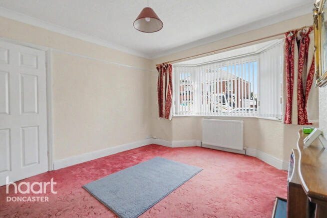 3 bed Semi-Detached for sale Image 7