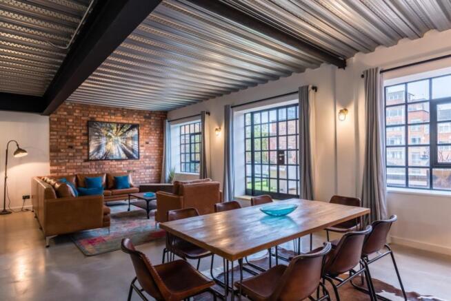 No.3 Rifle Maker-1_lge