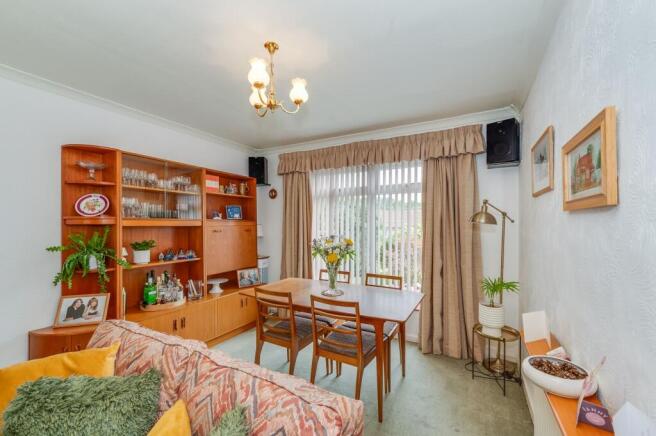 SITTING ROOM/DINING ROOM AND KITCHEN