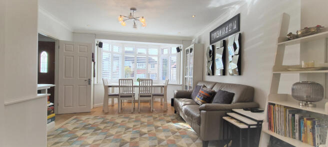 FRONT RECEPTION AREA