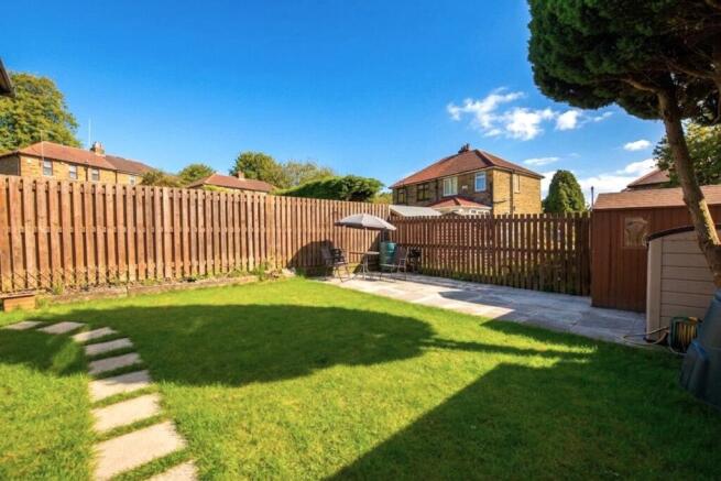 3 bed Semi-Detached for sale Image 11