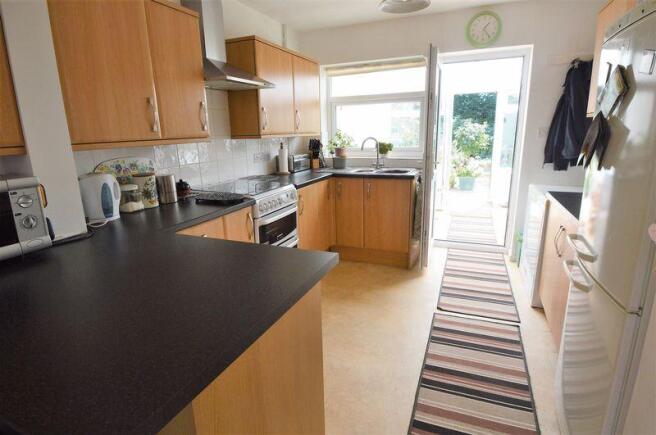 kitchen (to co...