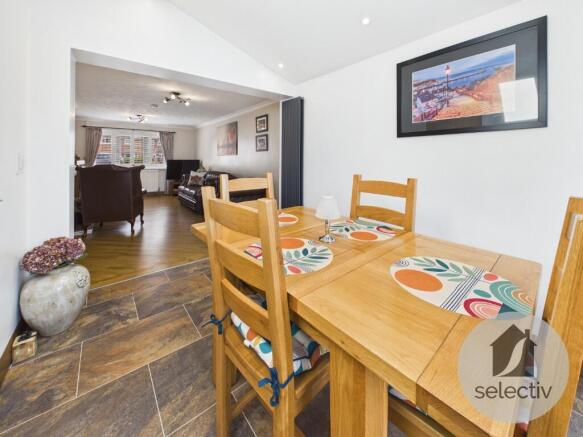 2 bed Semi-Detached for sale Image 7
