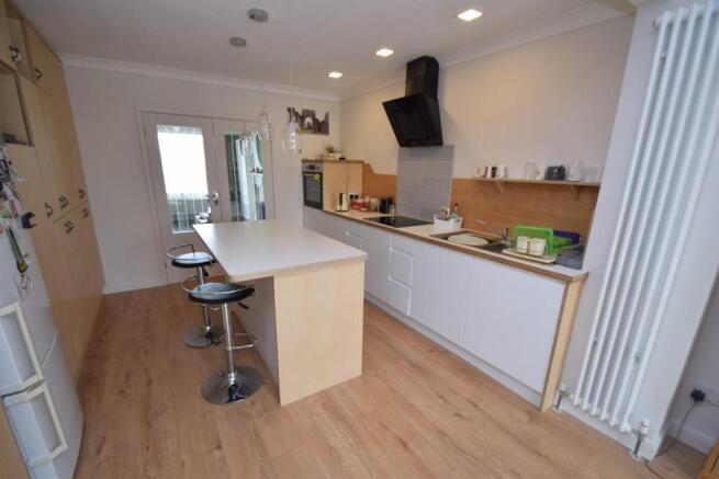 6 The Linkway kitchen 3.JPG