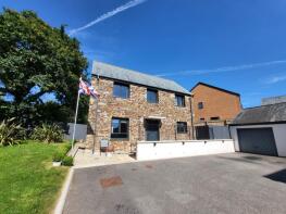 12, Carbona Close, Callington PL17 7FJ