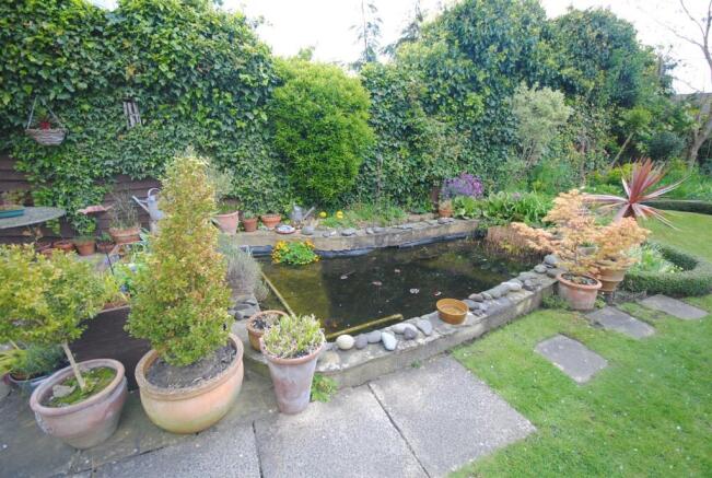 4cyprusgrovegarden3.JPG