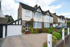 14, Hollywood Way, Woodford Green IG8 9LQ