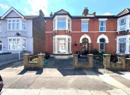 19, Kenilworth Gardens, Seven Kings, Ilford IG3 8DU