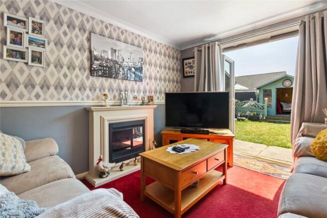 2 bed Bungalow for sale Image 6