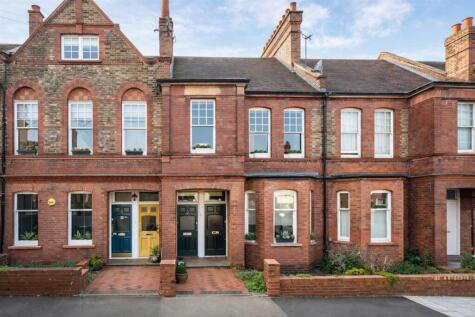 Hailsham Avenue, Streatham