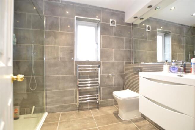 Family Shower Room