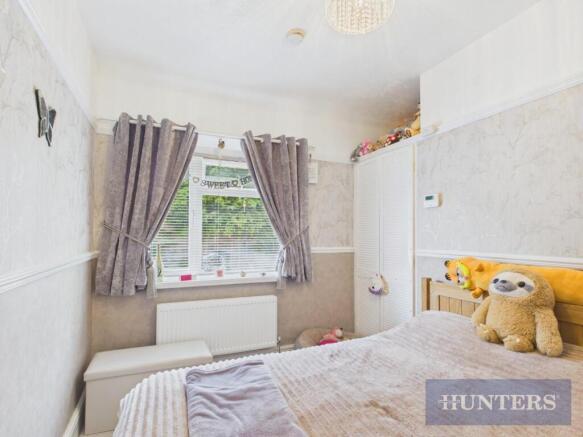 2 bed Flat for sale Image 11