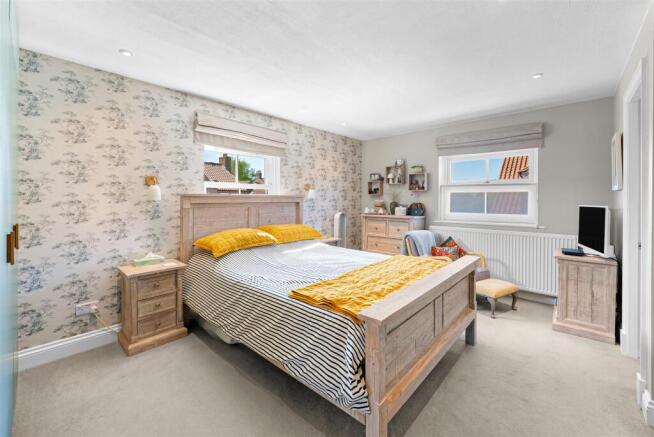3 bed Detached for sale Image 9