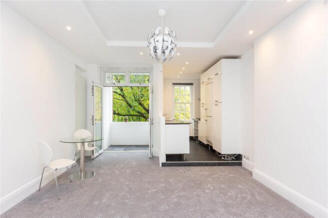 Kitchen/Reception