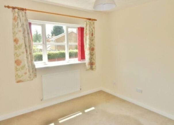 BEDROOM 1   -   1