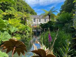 Oakview, Bodmin Road, Trethowel, St. Austell PL25 5RR