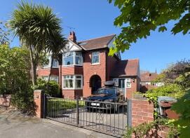 85, Becketts Park Crescent, Headingley, Leeds LS6 3PH