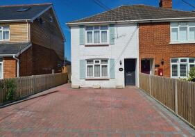 14, Wood Road, Ashurst SO40 7BD