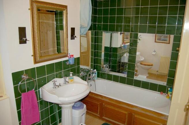 Photo 12
