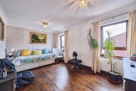 Sycamore Close, LONDON, London, E16