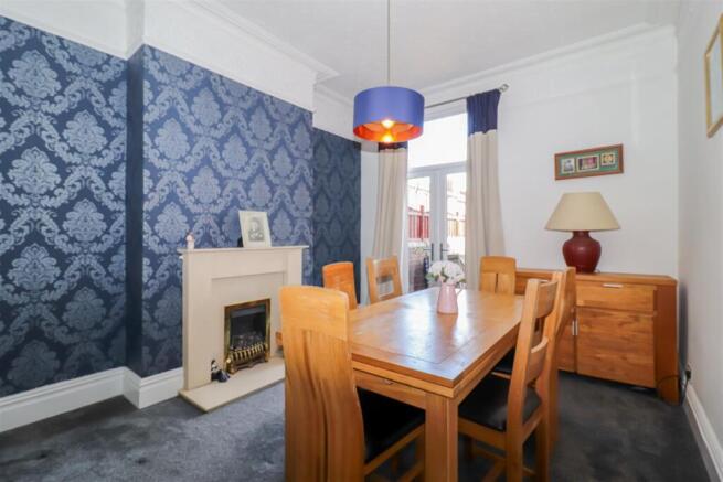 3 bed Terraced for sale Image 7