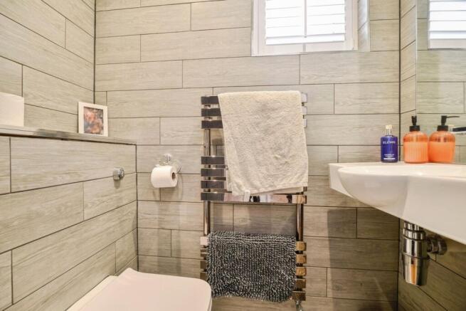 3 bed Terraced for sale Image 8