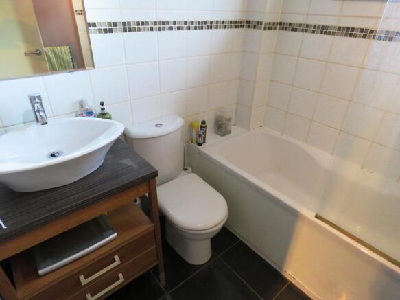 bathroom.JPG