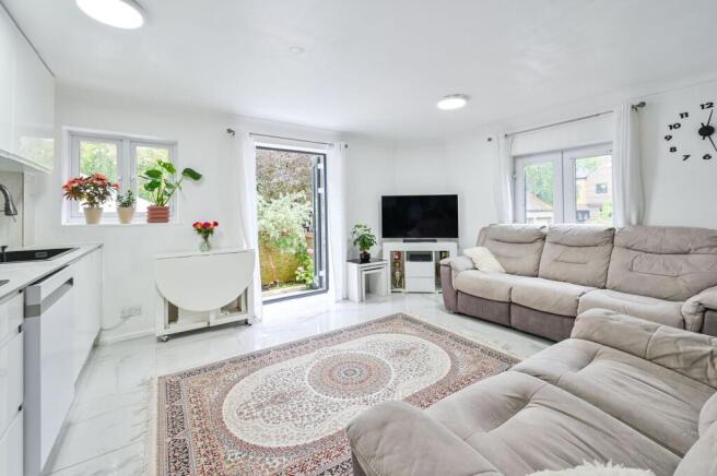 3-bed house on Cunard Walk, Canada Water, London, SE16, £570,000
