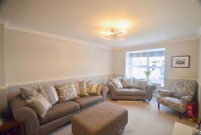 Lounge: