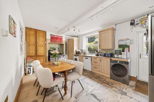 OPEN PLAN DINING KITCHEN