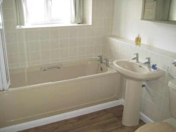 Bath / Shower Room