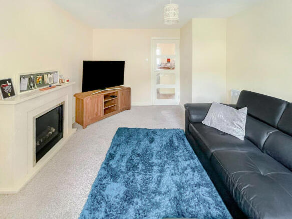 3 bed Terraced for sale Image 6