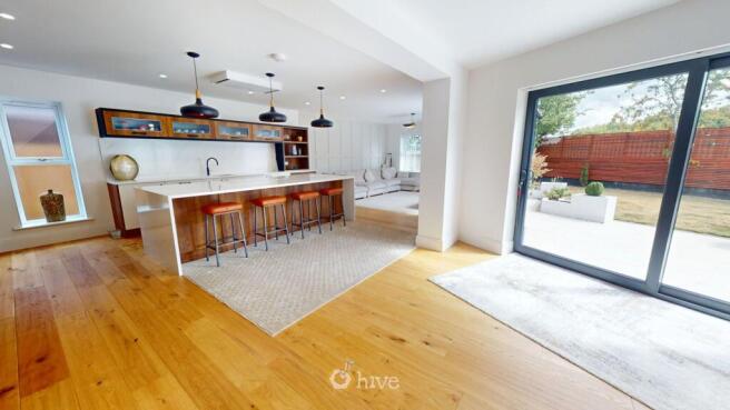 2 bed Detached for sale Image 6