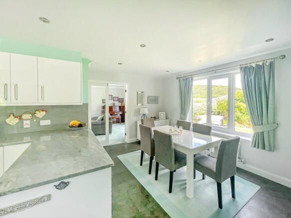 Wood View, Huddersfield, West Yorkshire, HD2 photo 4