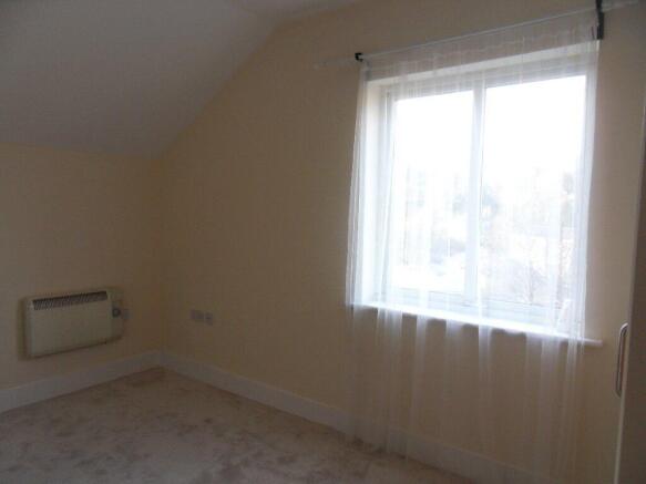 2 bed Apartment to rent Image 6