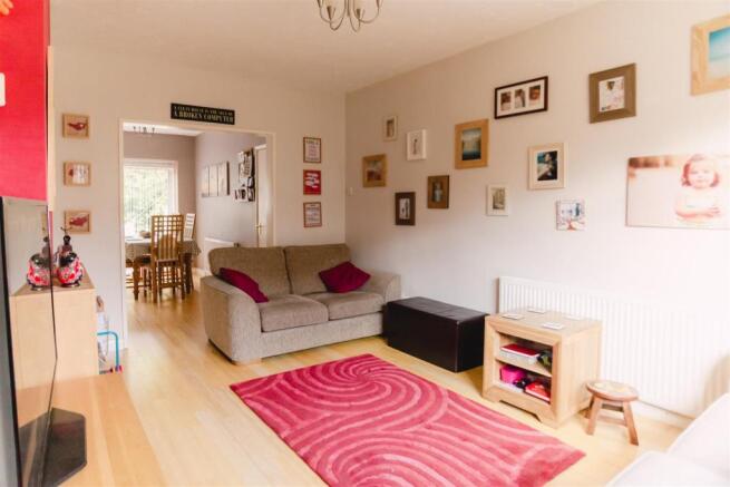 10. Living Room.jpg