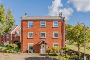 21 Rowan House, Hall Close, Northampton NN6 6AJ
