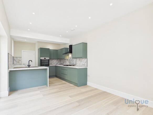 Carr Road, Fleetwood, Lancashire, FY7 photo 2