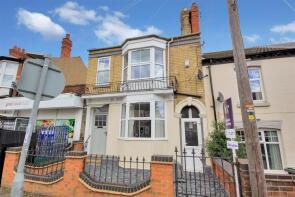 192, Wellingborough Road, Rushden NN10 9SX